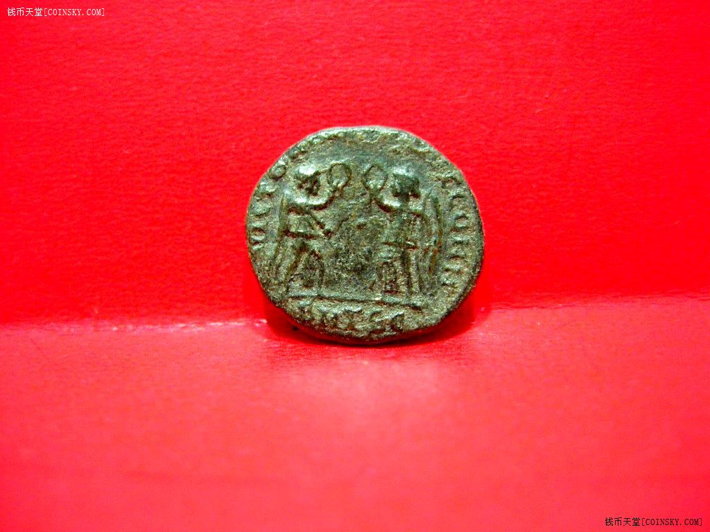 美品罗马帝国君士坦丁二世皇帝双天使中心点版铜币