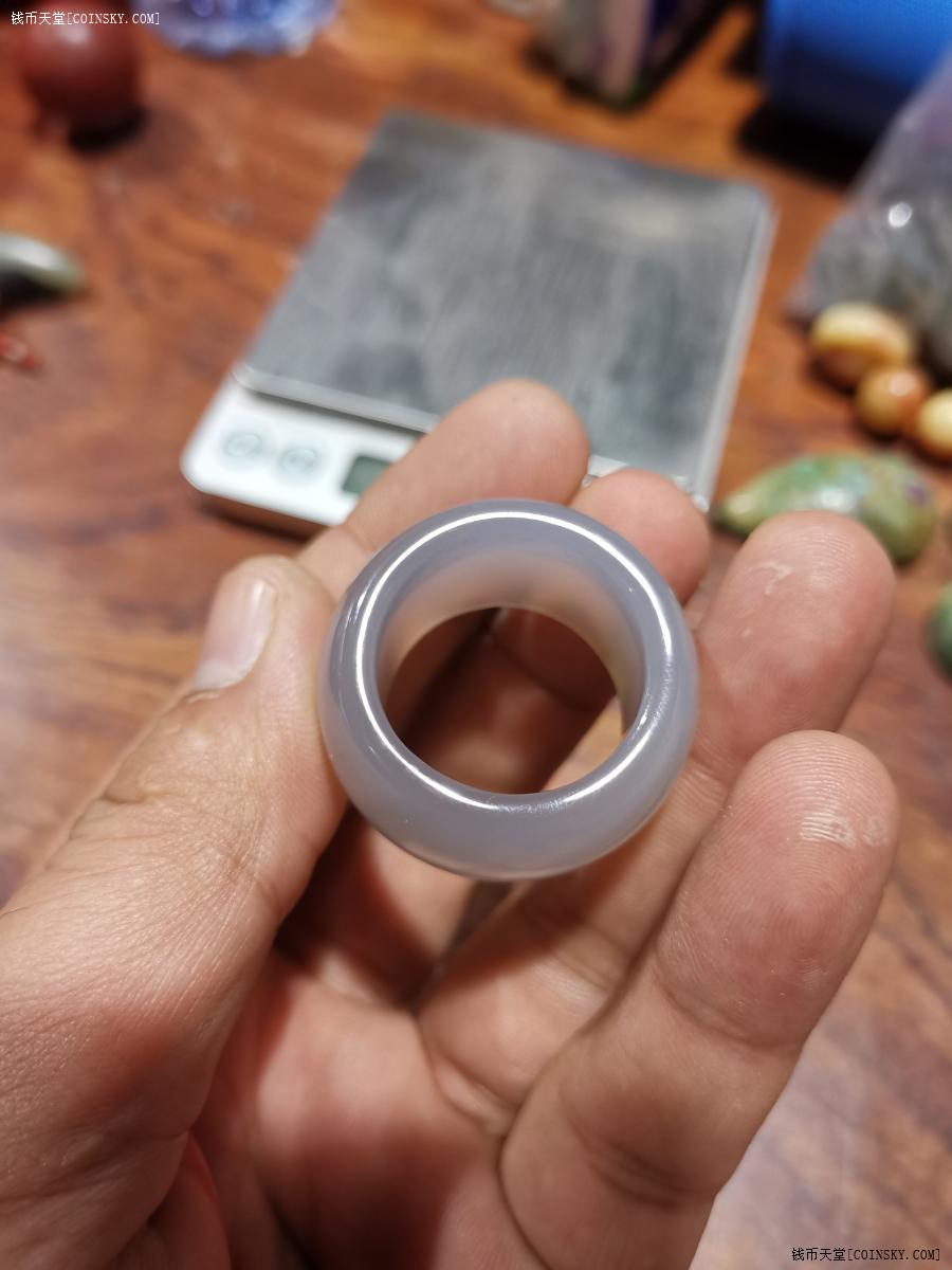 钱币天堂·交易区详情·精美玉髓扳指一个
