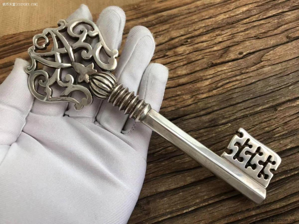 已售古老的意大利纯银花型钥匙925银六边形