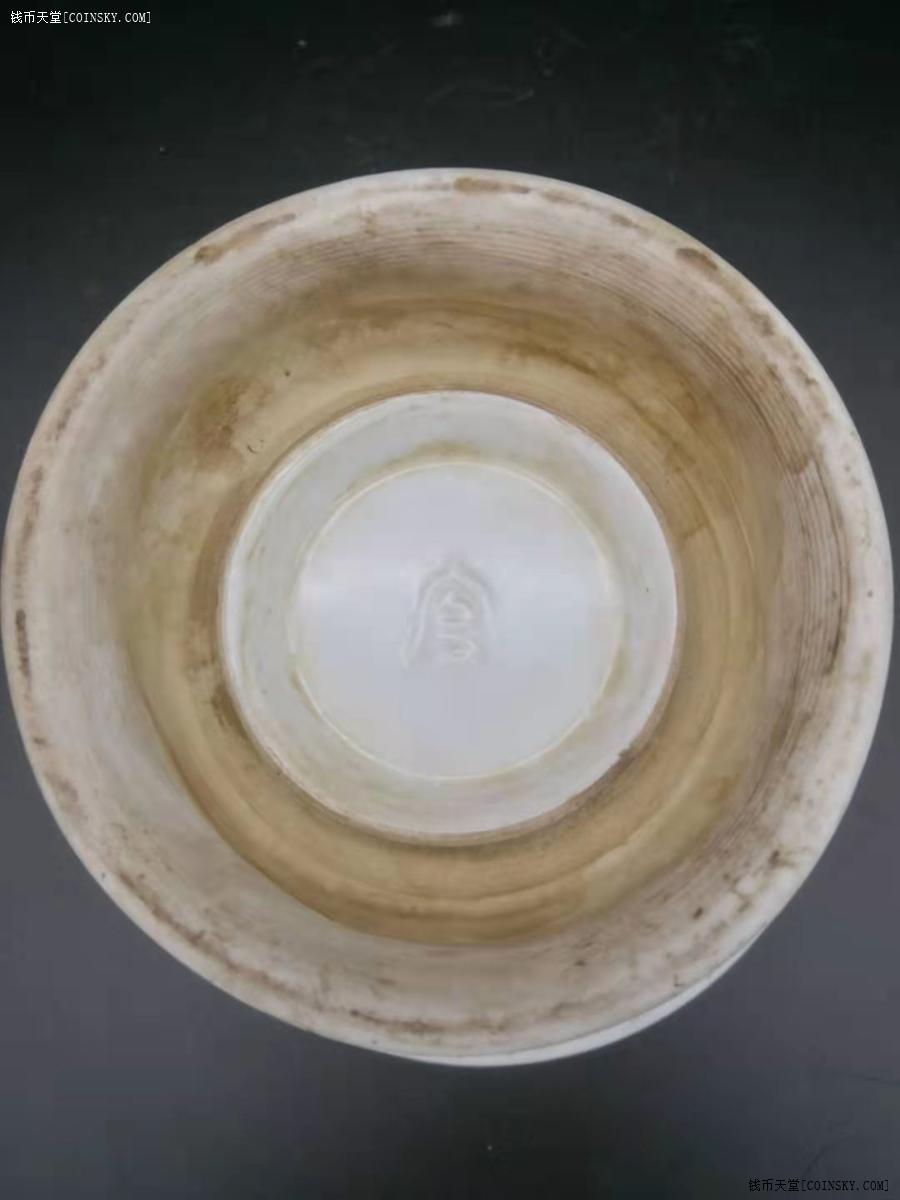 钱币天堂·交易区详情·白瓷外印龙凤纹暗描青花龙凤转心碗