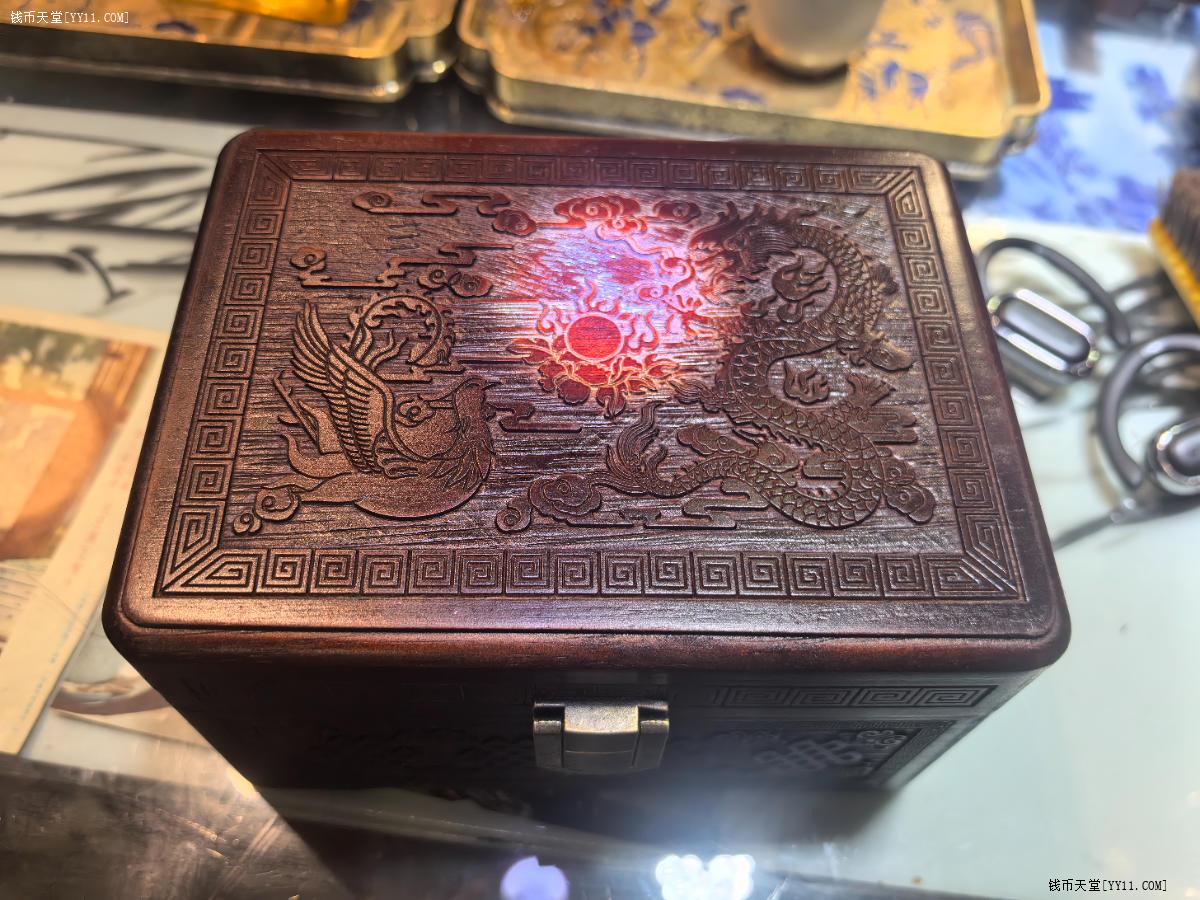 艺拍天堂·交易区详情·精美满工雕刻紫檀木首饰盒，品相如图