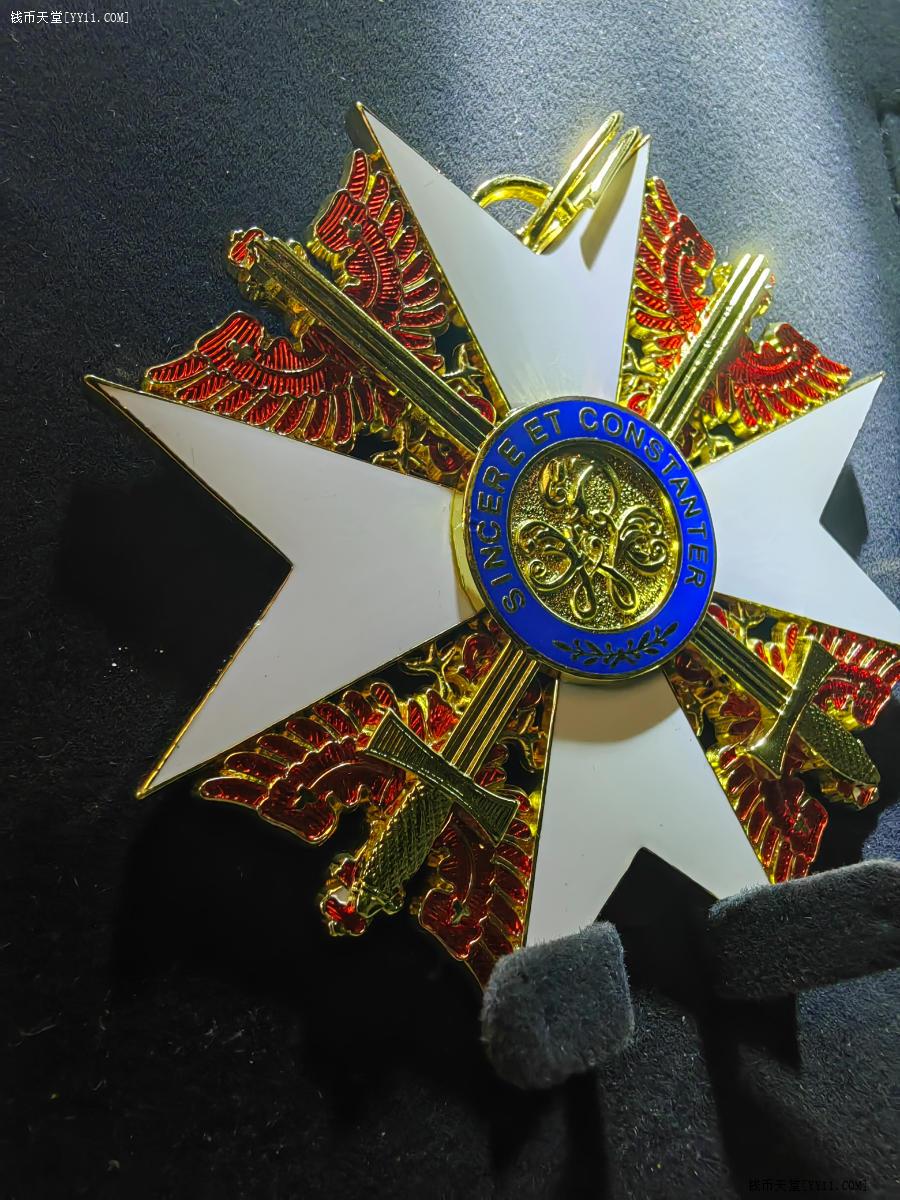 交易区详情·顶级精品:珐琅彩鎏金一战德国高级普鲁士大十字红鹰勋章