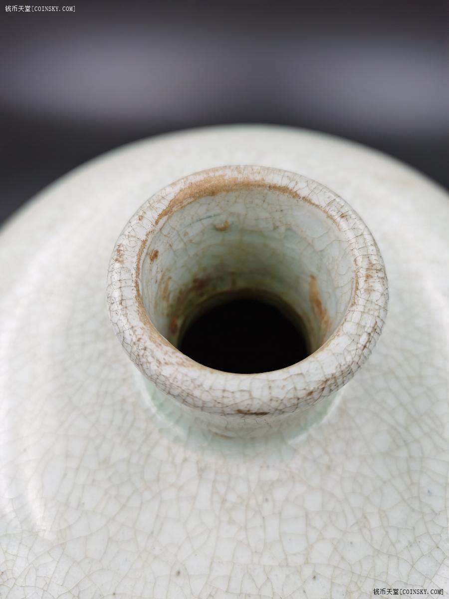 南宋湖田窑影青梅瓶