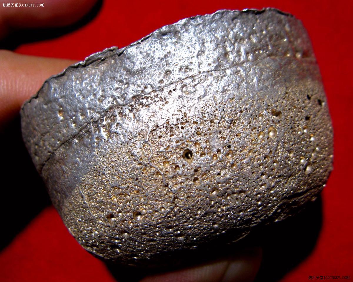 交易区详情·华夏 unc  清 十两 川锭 金珠挂底 满密致蜂窝底部 银锭