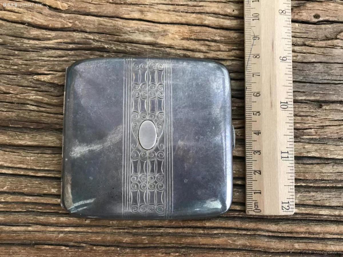 没有过滤嘴,也可当名片盒盒面雕刻唐草纹也叫卷草纹日本纯银烟盒～长