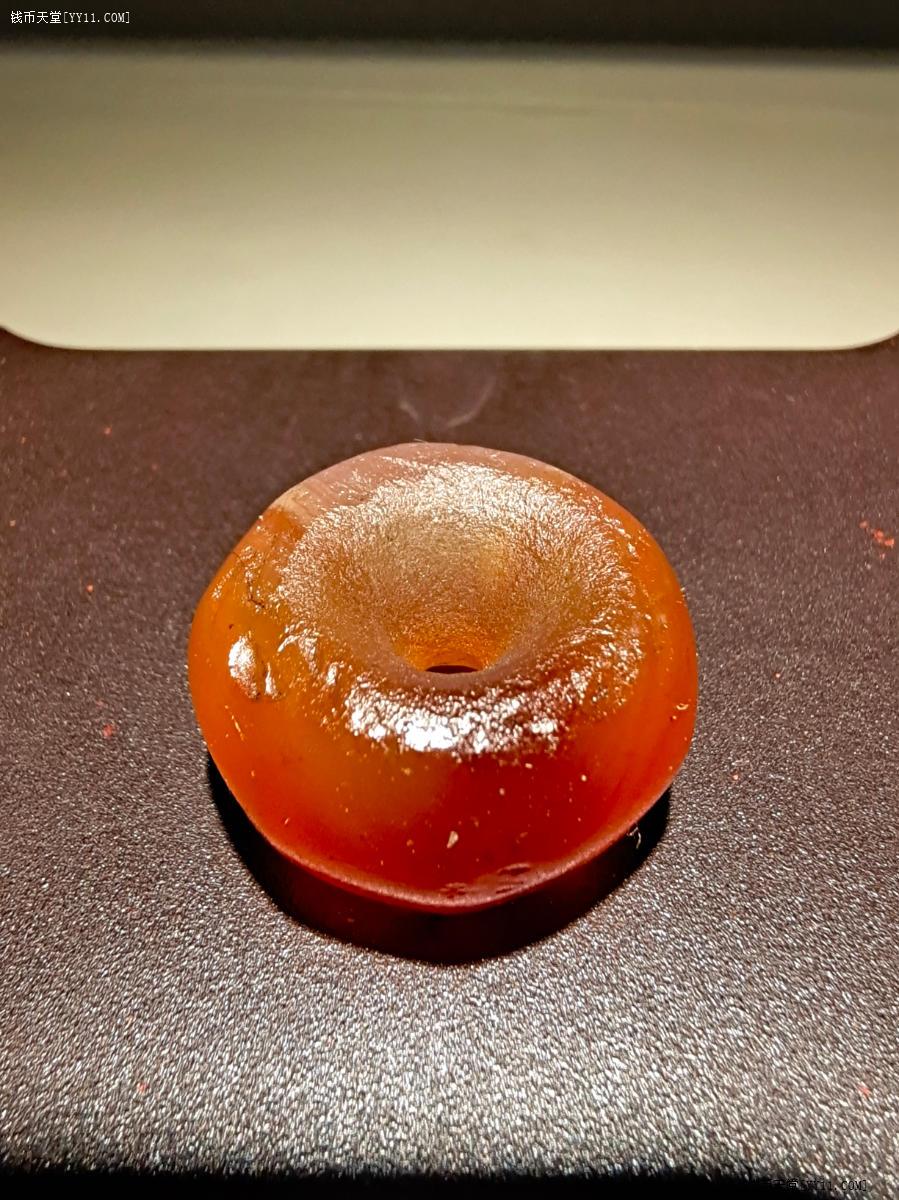 钱币天堂·交易区详情·红山磨盘珠,研磨孔